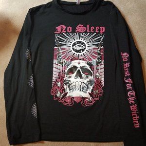 NWOT GOTH GRAPHIC LONG SLEEVE T-SHIRT